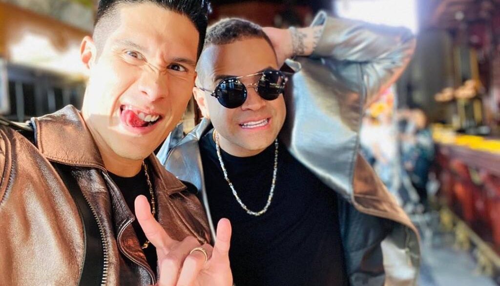 chino_y_nacho_raro