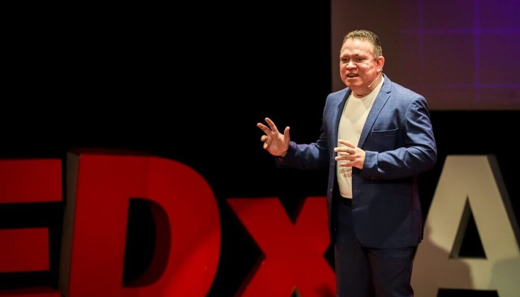 TEDx Amador Robert Morillo 3