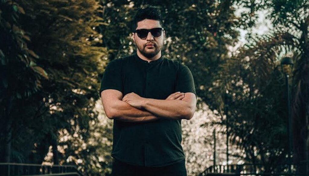 Captura de pantalla 2023-05-29 230525