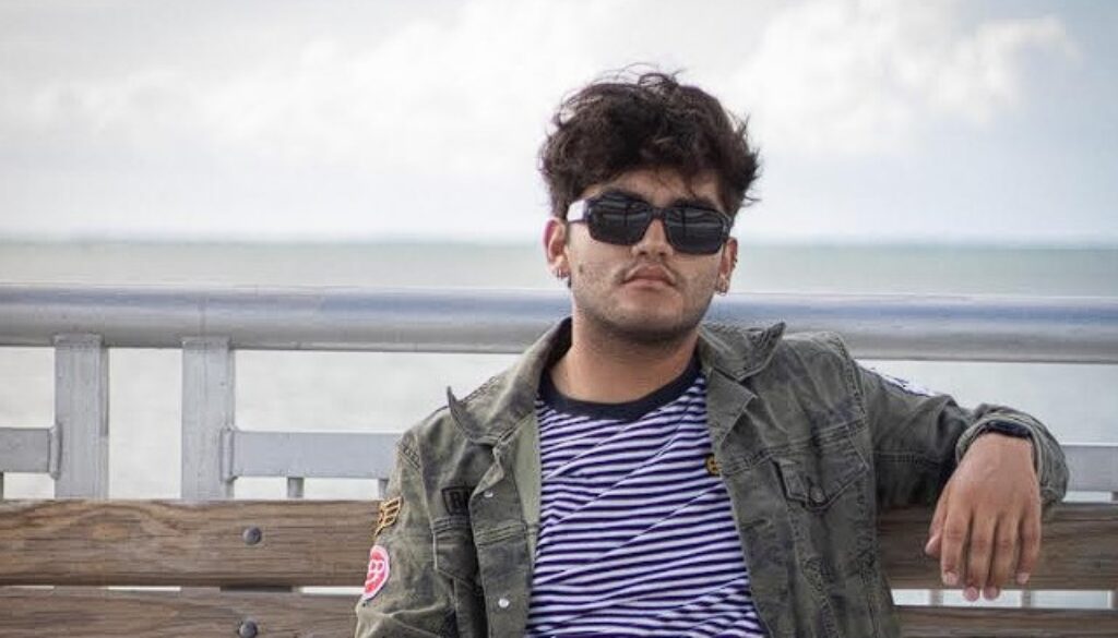 Captura de pantalla 2023-05-29 235331