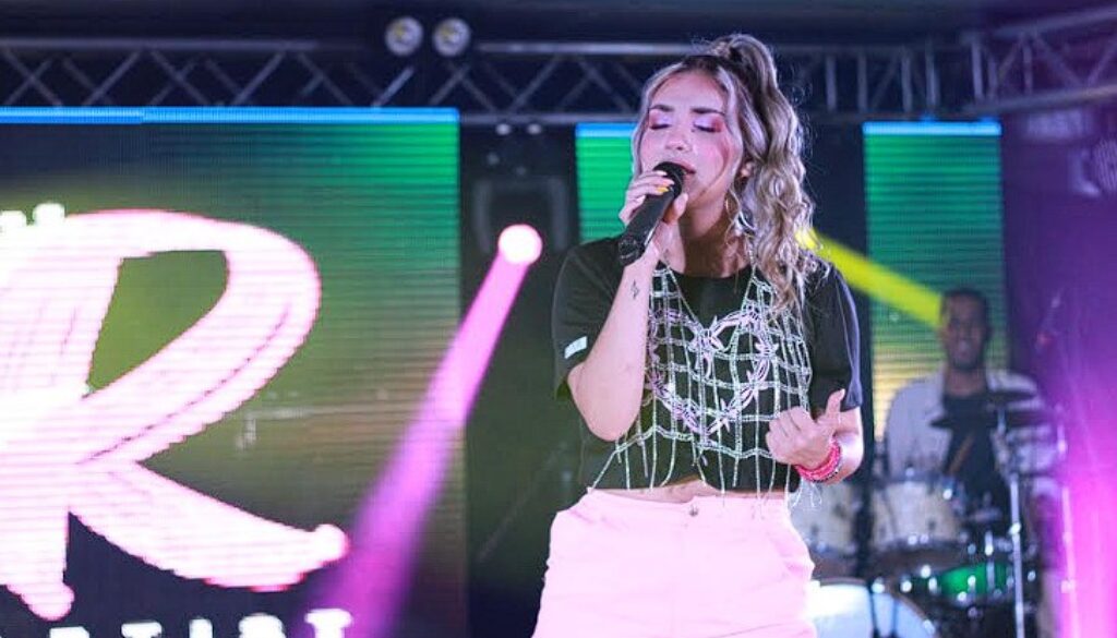 Captura de pantalla 2023-10-05 163333