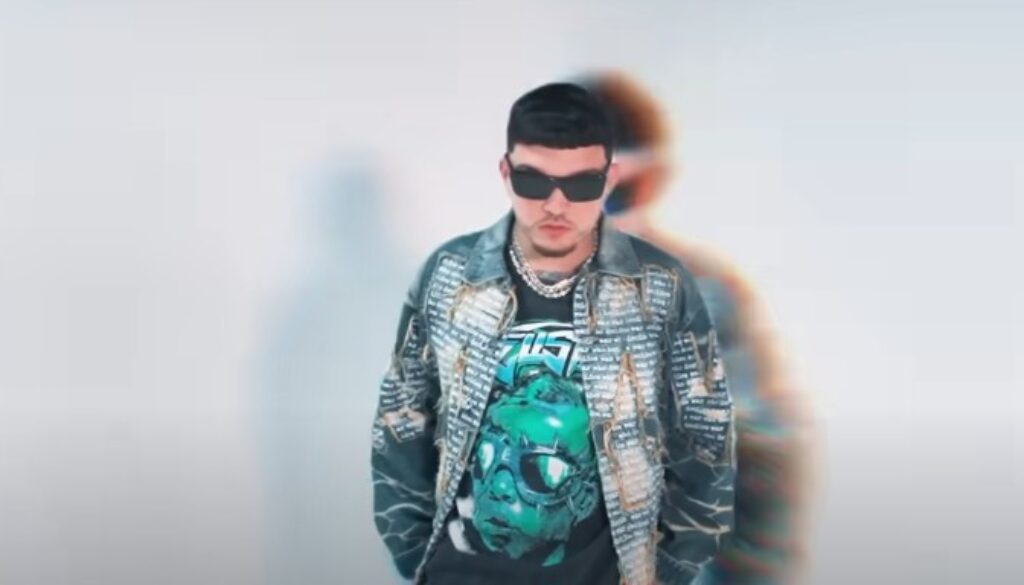 Captura de pantalla 2025-04-03 231013