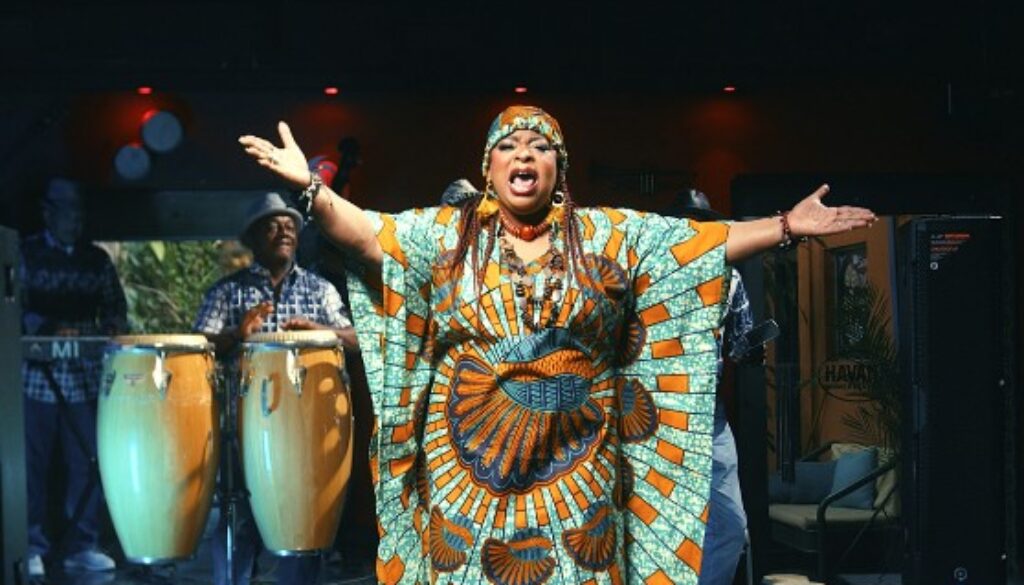 Captura de pantalla 2025-12-16 220153